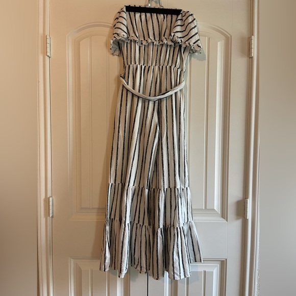 Umgee jumpsuit size S - Picture 4 of 4